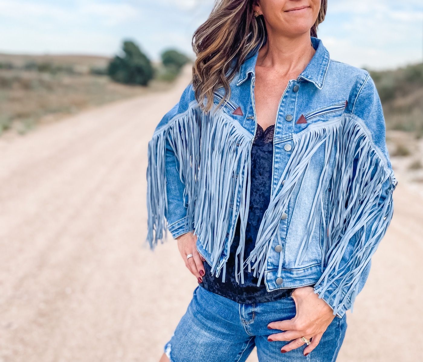 Cropped Fringe Denim Jacket 52-1708