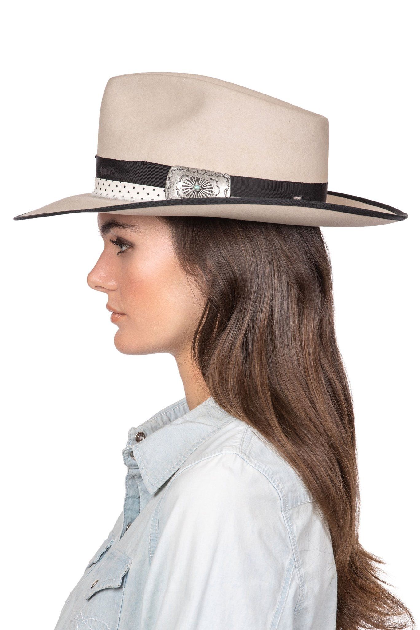 Double D Ranch Country Calling Hat