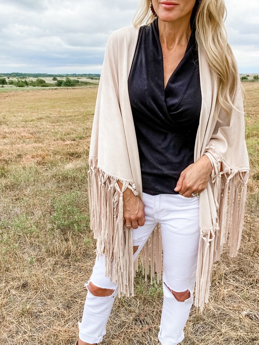 Sierra Shawl in Vintage White by Tasha Polizzi