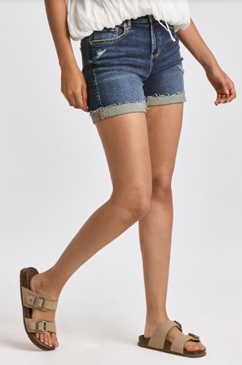 DEAR JOHN Mid Rise Frayed Hem Ava Roll Up Short in Navan
