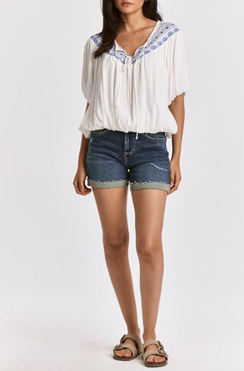 DEAR JOHN Mid Rise Frayed Hem Ava Roll Up Short in Navan
