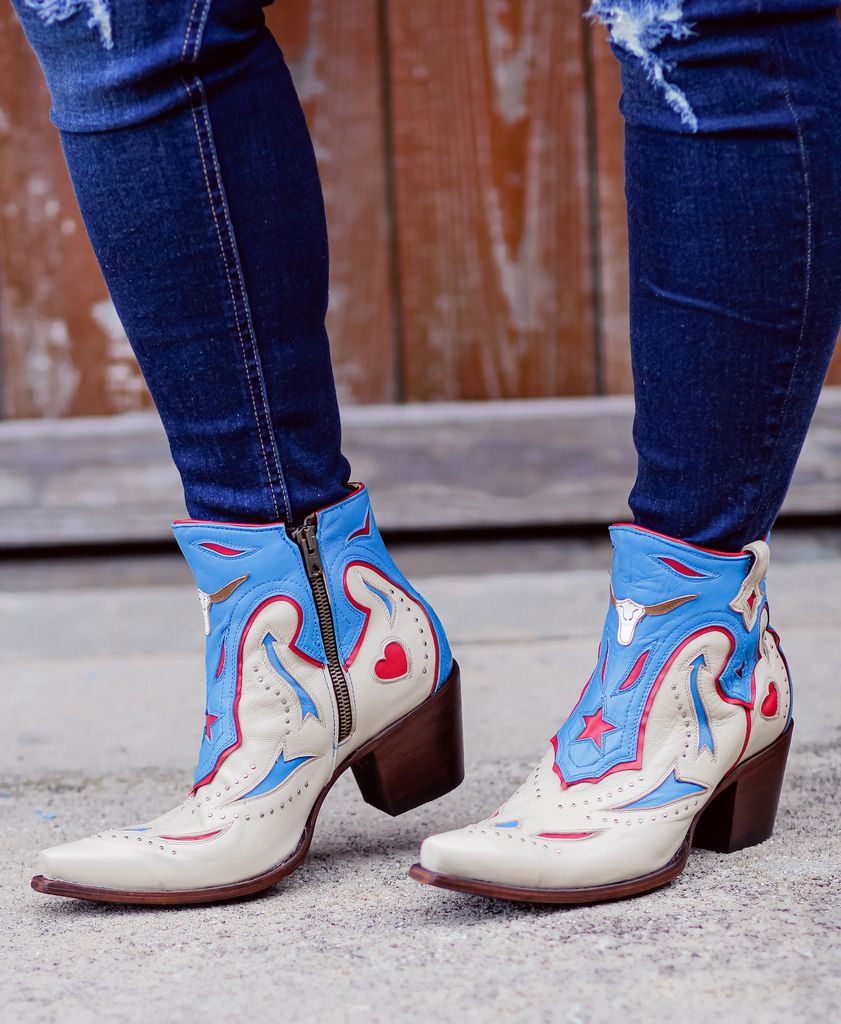 Doris Women's Yippee Ki Yay By Old Gringo YBL475-2