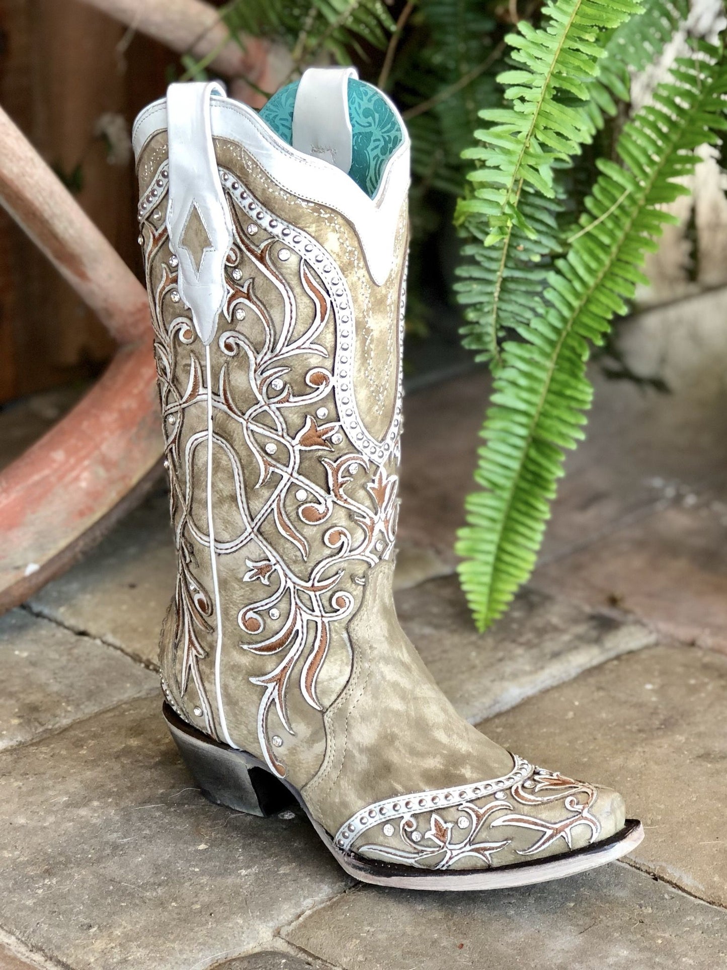 Corral White Overlay and Embroidered Studs and Crystals Boots