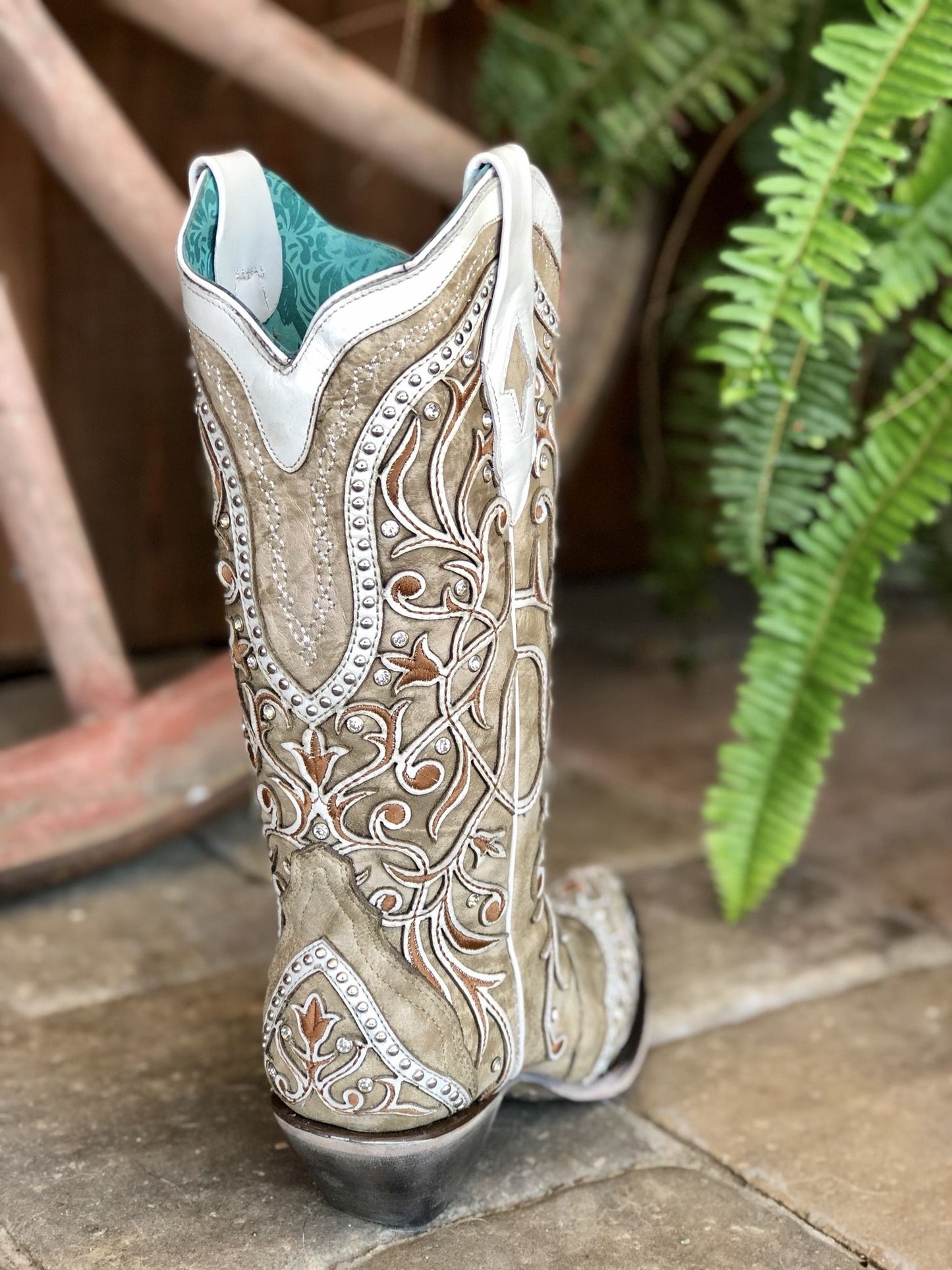 Corral White Overlay and Embroidered Studs and Crystals Boots