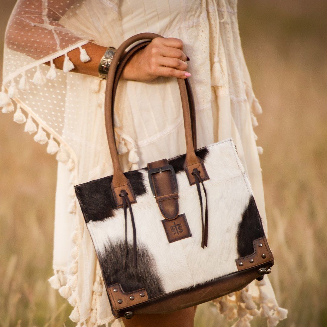 Cowhide Belt Tote by STS Ranchwear STS38110