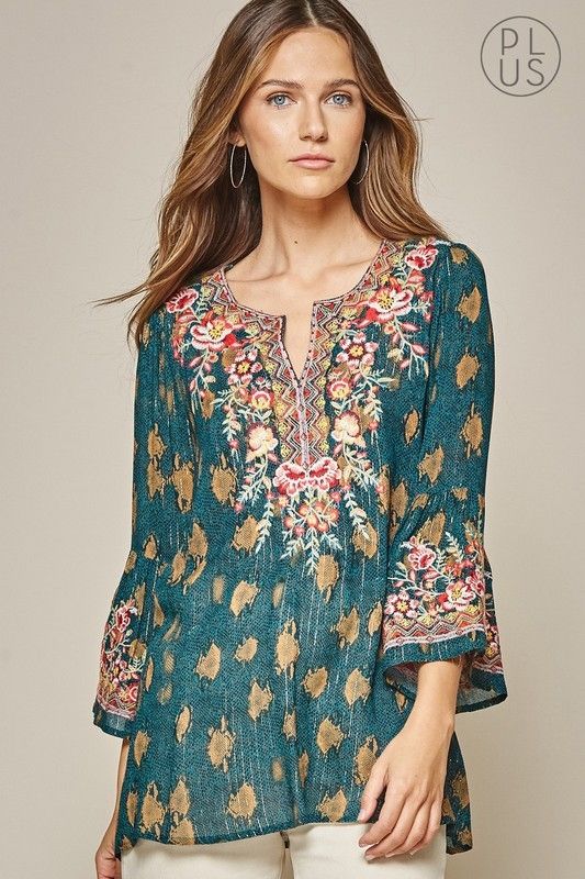 Embroidery Printed Top Plus Size