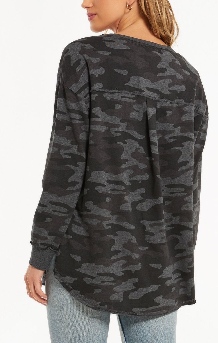 Z Supply Camo V-Neck Weekender in Camo Dark Charcoal