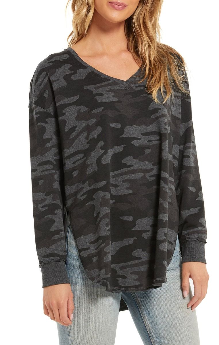 Z Supply Camo V-Neck Weekender in Camo Dark Charcoal