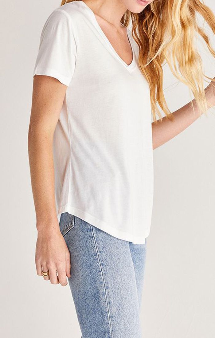 Woman's Kasey Modal V-Neck Tee In White Zt211324